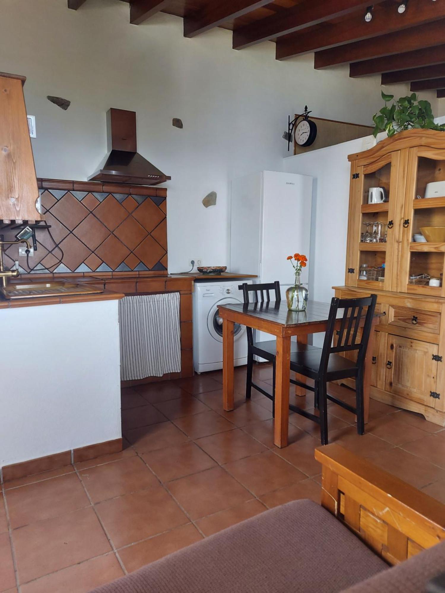 CASAS EN FINCA ECOLÓGICA EL BICLEN, NATURALEZA, CALMA Y VISTAS al MAR, Icod el Alto Quarto foto